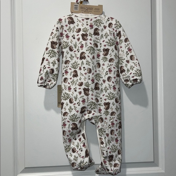 BearPaw Kids Floral Footie - Cream and Brown NWT 6-9 months - Picture 5 of 8